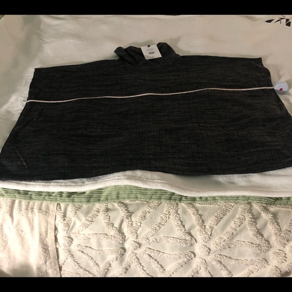 Agnes&Dora Turtle Neck Poncho Heather Black - Picture 6 of 8